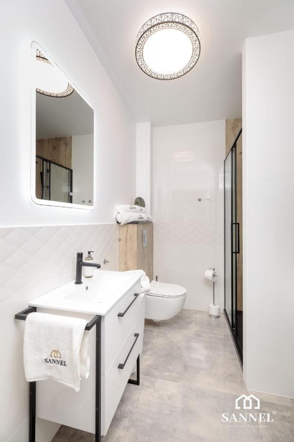 Apartament Sun Z Basenem Calorocznym-Pobierowo Baltic Apartments-Sannel Apartments For Rent エクステリア 写真